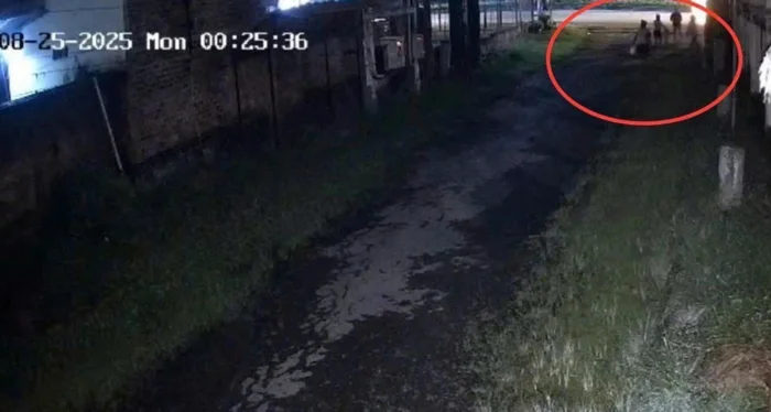 Hiện trường phát hiện thi thể bé gái sơ sinh